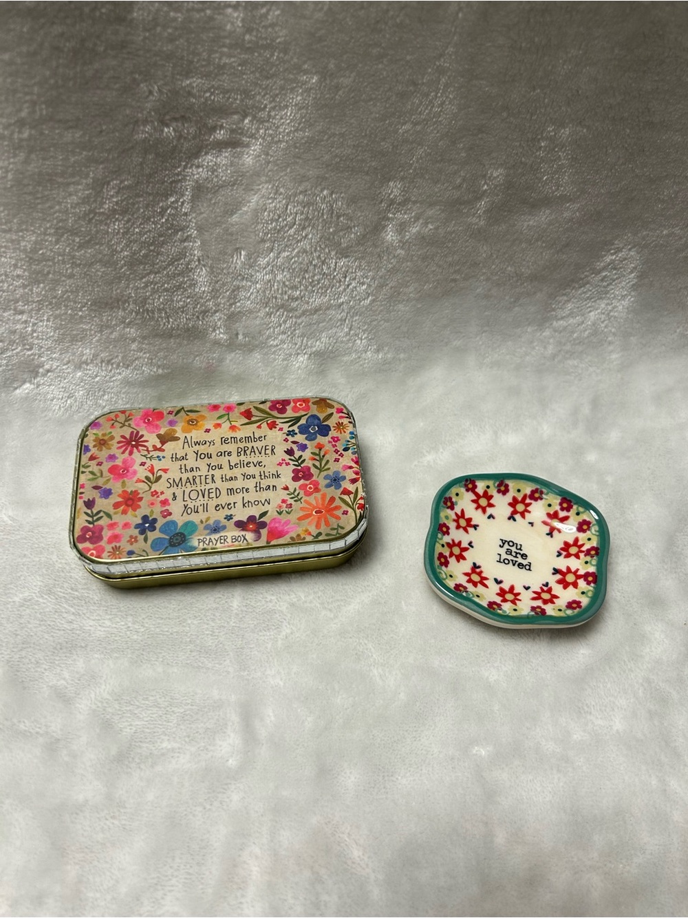 Natural Life Always Remember Tin Prayer Box Trinket Dish floral flower design